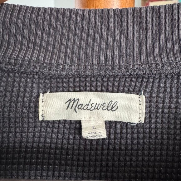 Madewell - Waffle Knit Boxy Sweatshirt Tee in Black Coal - Picture 6 of 11